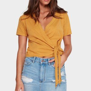 Billabong Women's Yellow Wrap Top SIZE: M